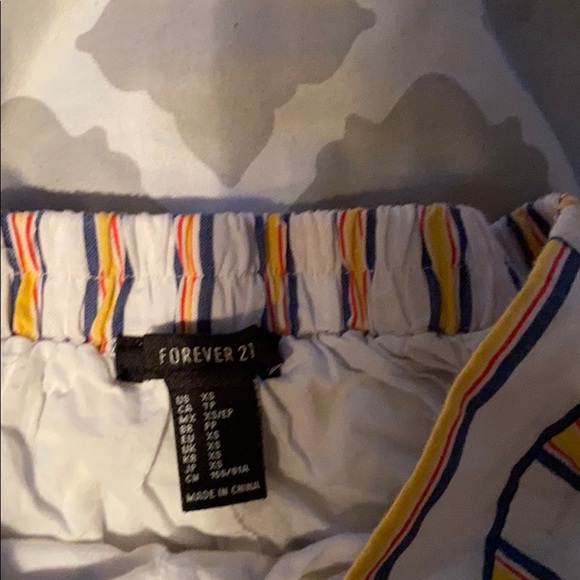 Shorts - Picture 2 of 2